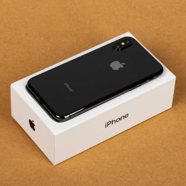 Б/У Apple iPhone Xs 64Gb Space Gray