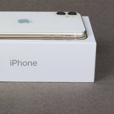 Б/У Apple iPhone 11 64Gb White