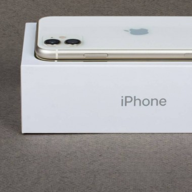 Б/У Apple iPhone 11 128Gb White