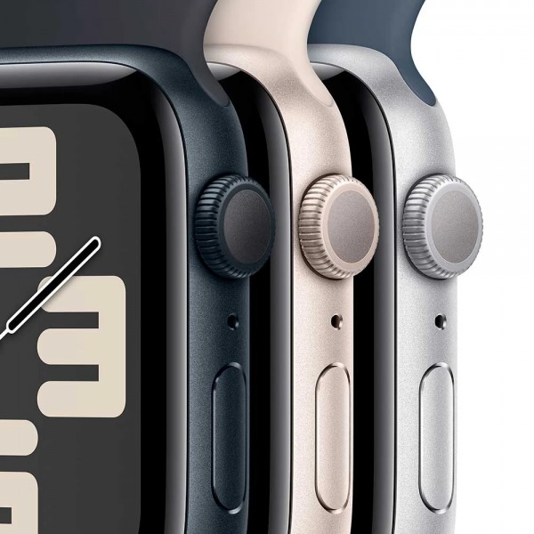 New Apple Watch SE 3 GPS 44mm Midnight Aluminum Case w. Midnight Sport Band S/M (MRE73)