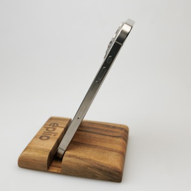 Б/У Apple iPhone 15 Pro 1Tb Natural Titanium eSIM