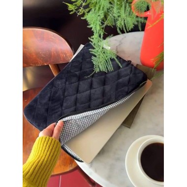 Чехол MyCream 13 дюймов черный с синей клеткой