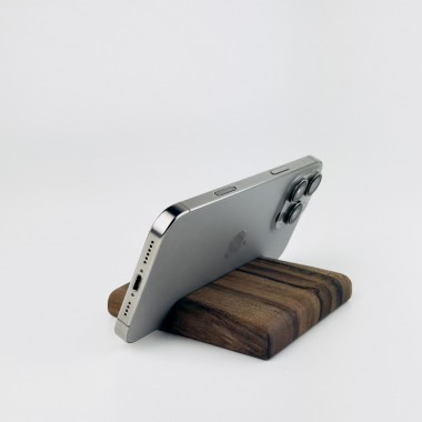 Б/У Apple iPhone 16 Pro Max 1Tb Natural Titanium SIM + eSIM