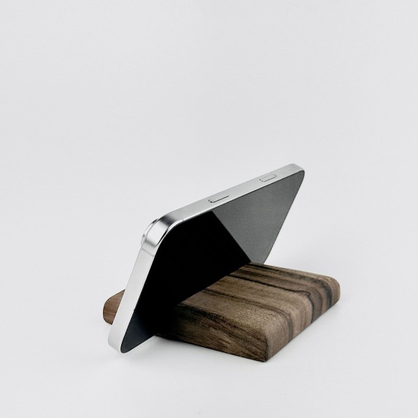 Б/У Apple iPhone 16 Pro 128Gb White Titanium SIM + eSIM