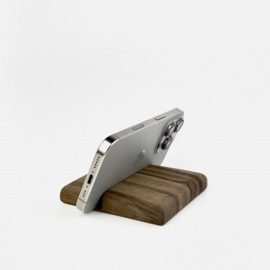 Б/У Apple iPhone 16 Pro 256Gb Natural Titanium eSIM