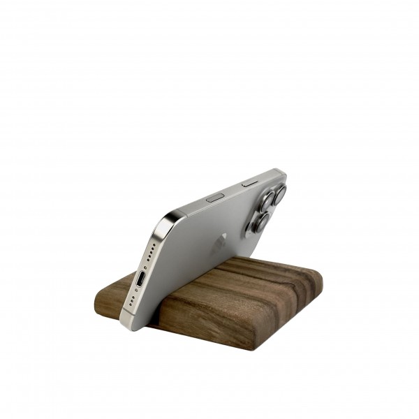 Б/У Apple iPhone 16 Pro 256Gb Natural Titanium SIM + eSIM