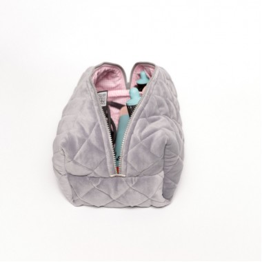 Косметичка MyCream Big для Dyson з відділеннями для насадок сіра з рожевою клітинкою