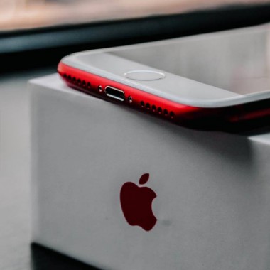 Б/У Apple iPhone 7 256Gb Red