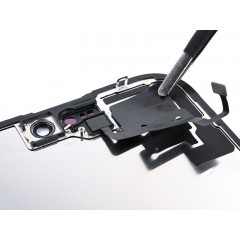 Замена фронтальной камеры iPhone 17