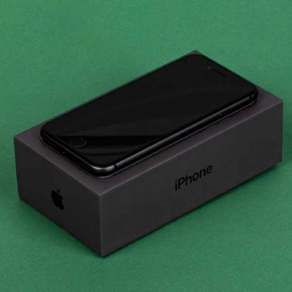 Б/У Apple iPhone 8 128Gb Space Gray