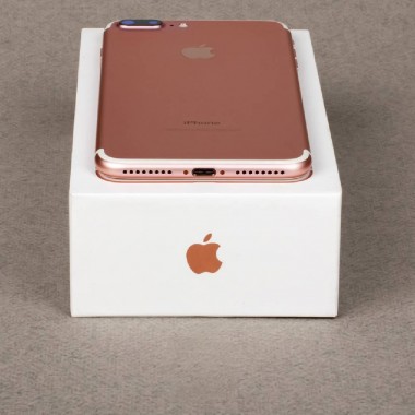 Б/У Apple iPhone 7 Plus 32Gb Rose Gold