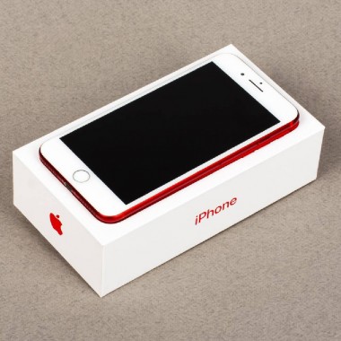 Б/У Apple iPhone 7 Plus 128Gb Red