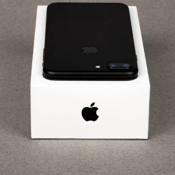 Б/У Apple iPhone 7 Plus 256Gb Black