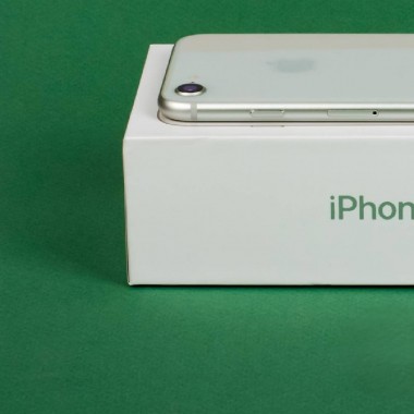 Б/У Apple iPhone 8 64Gb Silver