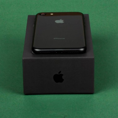 Б/У Apple iPhone 8 256Gb Space Gray