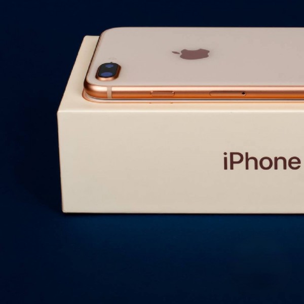 Б/У Apple iPhone 8 Plus 256Gb Gold