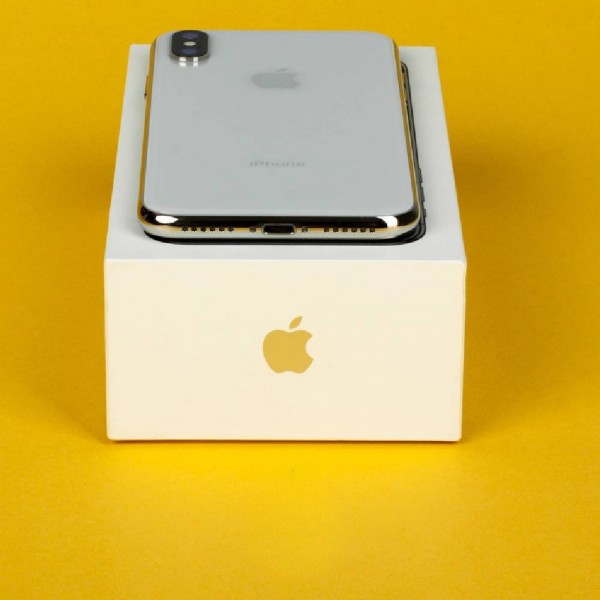 Б/У Apple iPhone X 64Gb Silver