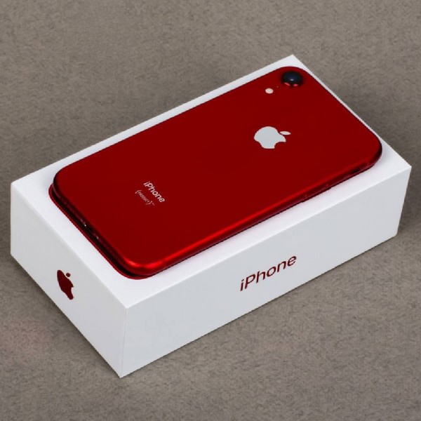 Б/У Apple iPhone XR 64Gb Red