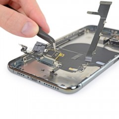Замена разъема для зарядки iPhone 11 Pro