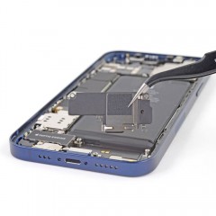 Замена нижнего динамика iPhone 12 mini