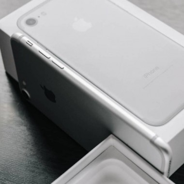 Б/У Apple iPhone 7 256Gb Silver