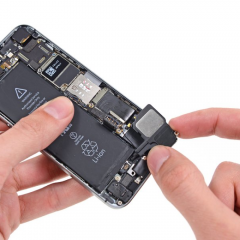 Замена нижнего динамика iPhone 5s